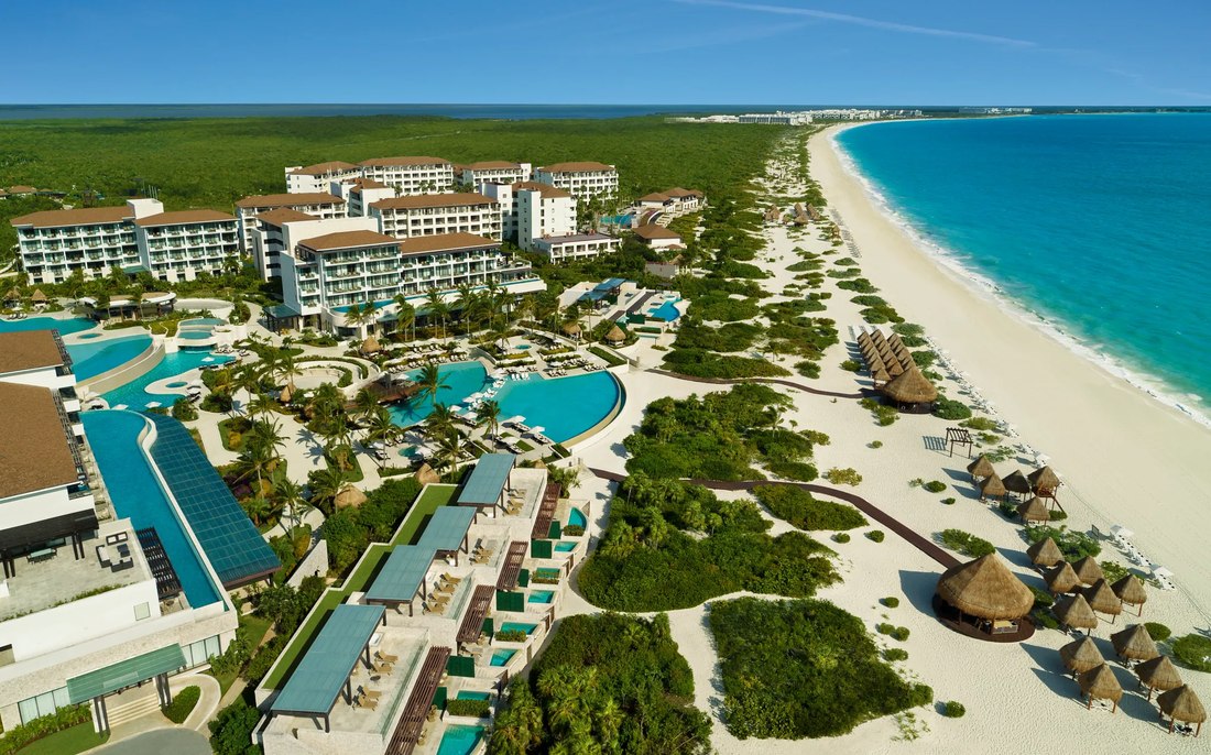 Vista de Dreams Playa Mujeres Golf & Spa Resort