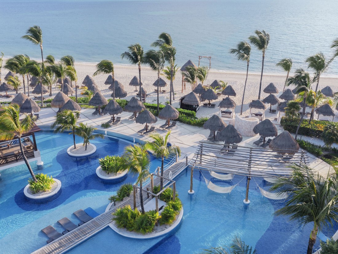 Vista de Excellence Playa Mujeres