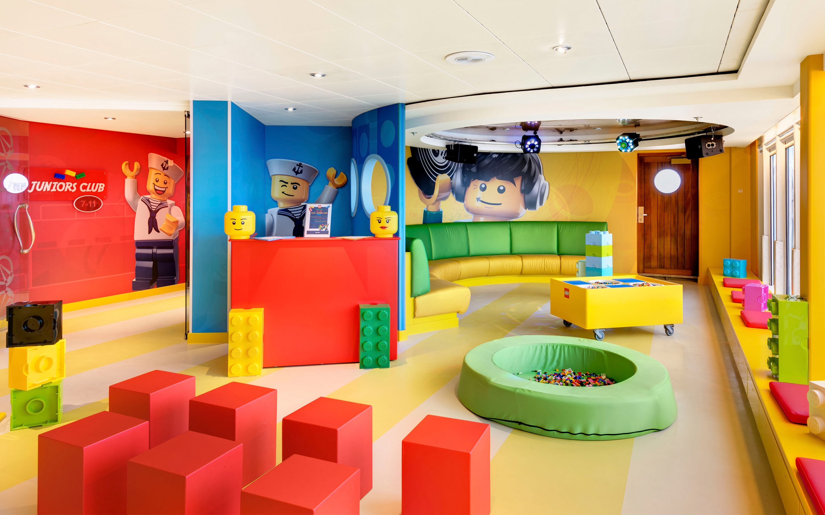 Sala de actividades infantiles a bordo del MSC Sinfonia